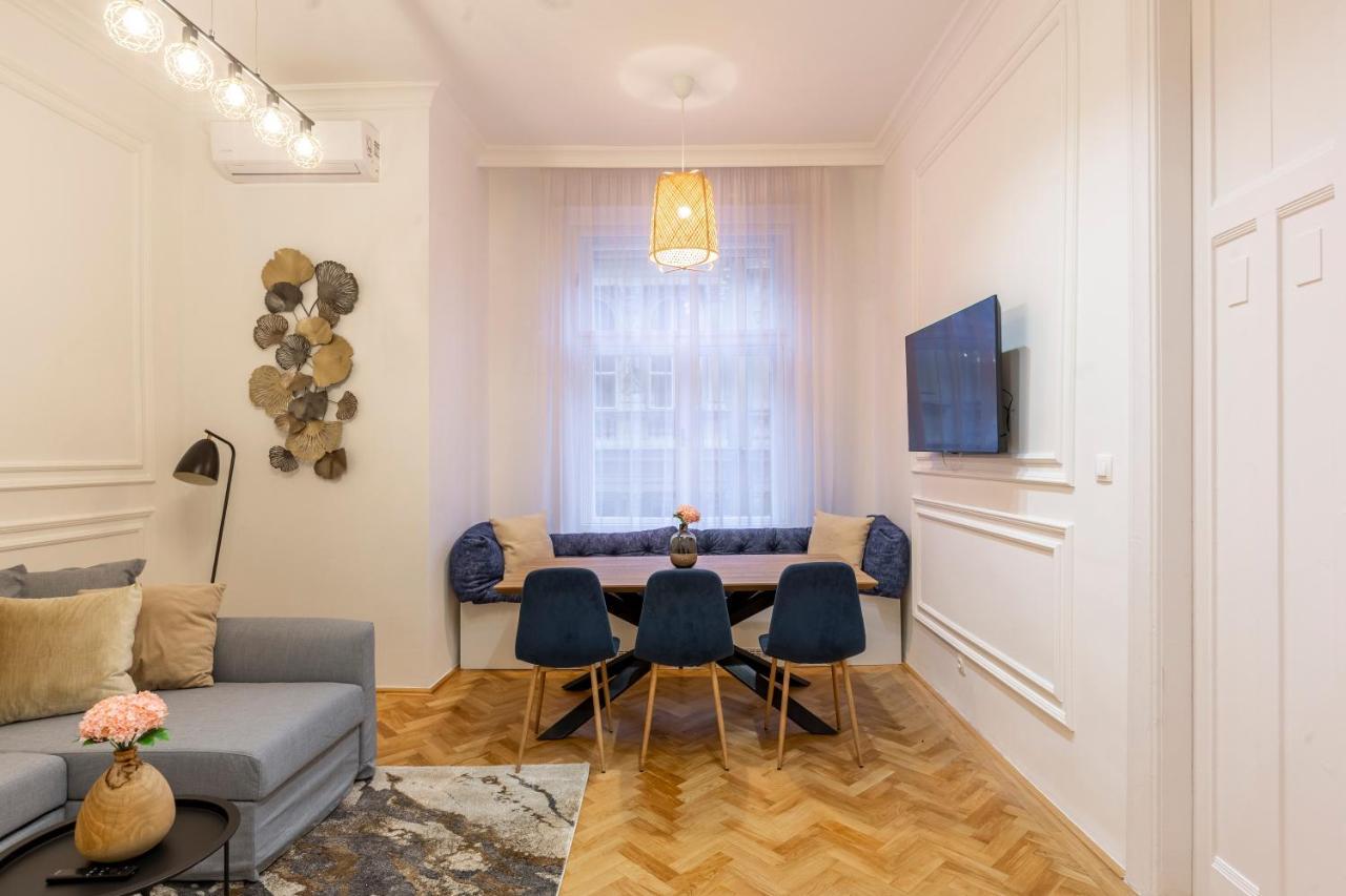 Glamorous Modern Apartment In The Hearth Of Budapest Eksteriør bilde